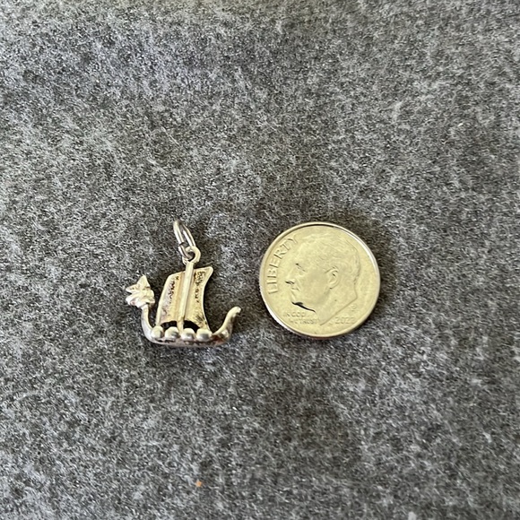 Sterling Viking Longboat Dragon Charm - Picture 2 of 6
